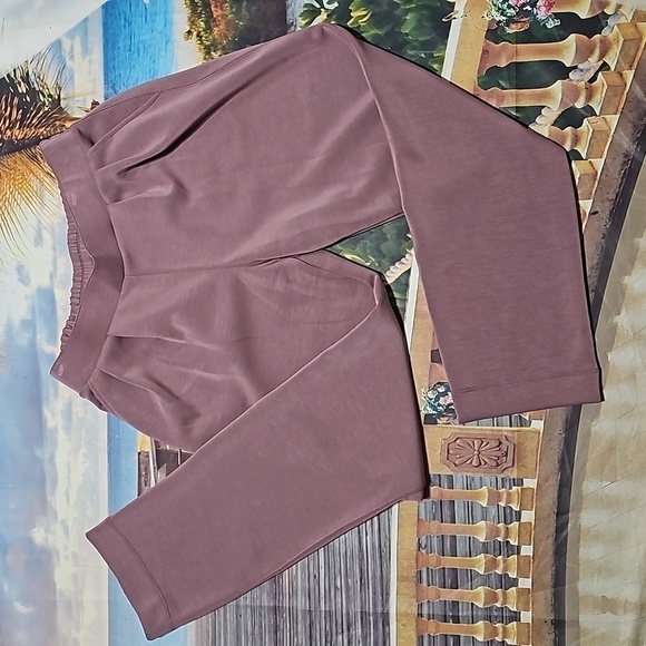 Bailey‎ 44 Lavender Soft Pants Size Medium - Picture 1 of 4